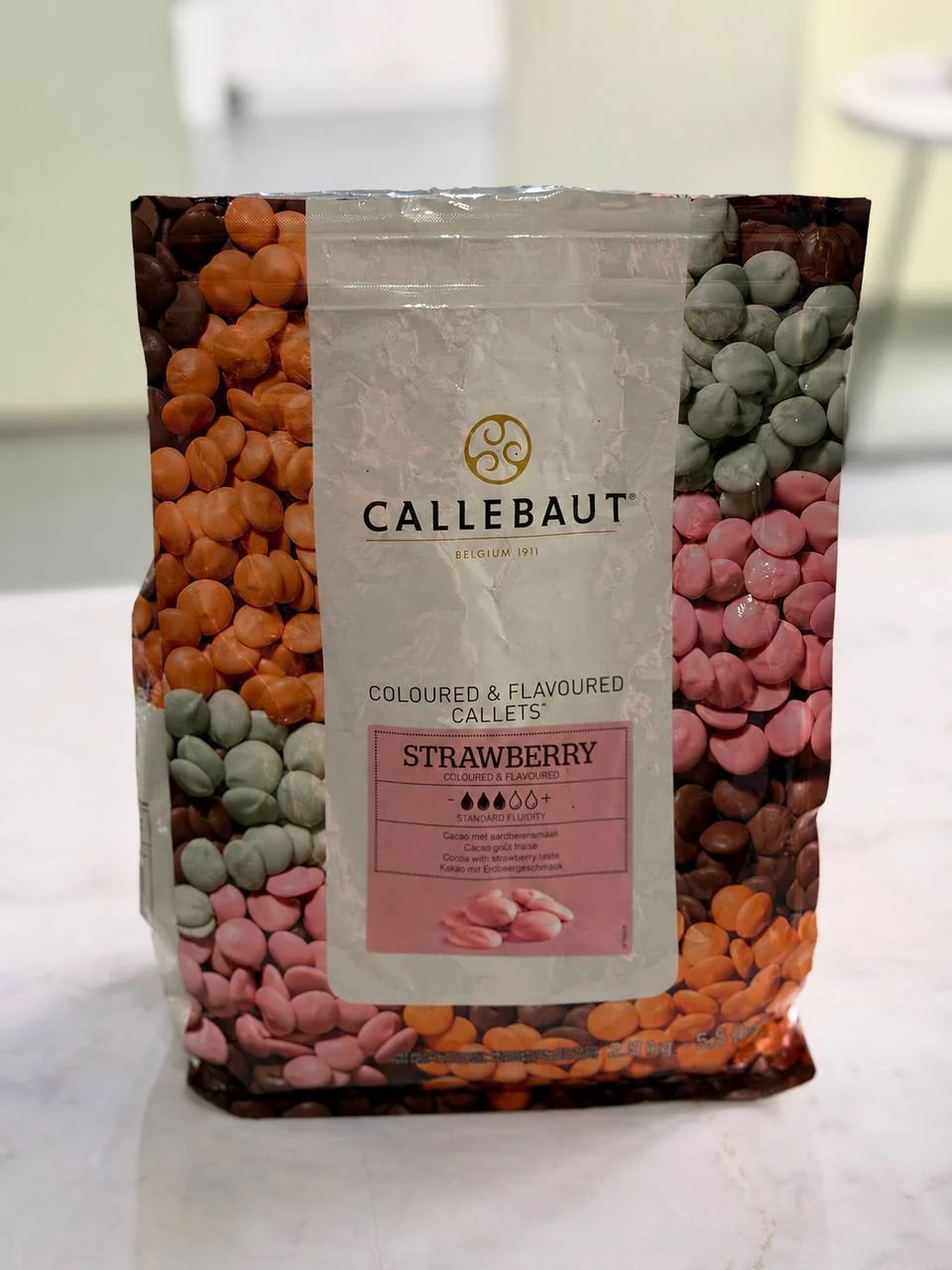Шоколад Callebaut Strawberry